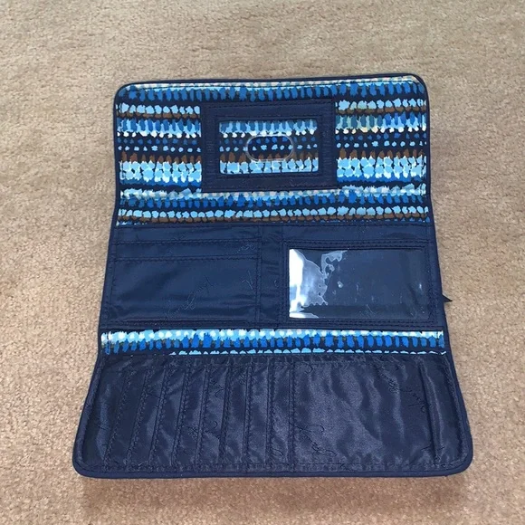 Vera Bradley Blue and Brown Floral Wallet - Picture 2 of 4